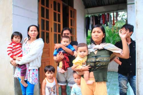 Lai dong dat o khu vuc Thuy dien Song Tranh 2 hinh anh