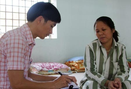 Nguoi me buon ma tuy de chieu con nghien cho ngay dac xa hinh anh