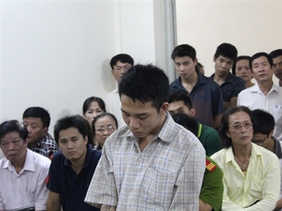 Ke truy sat ba bau linh an 20 nam tu hinh anh