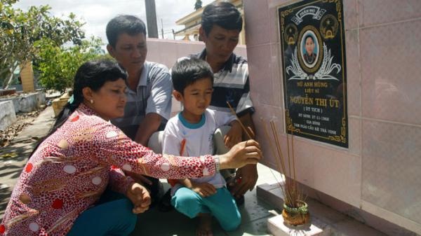 Nhung dua con cua 'Nguoi me cam sung' sau 45 nam hinh anh