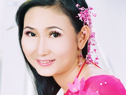 Nghe si cai luong bi cuop dap nga xe dang nguy kich hinh anh