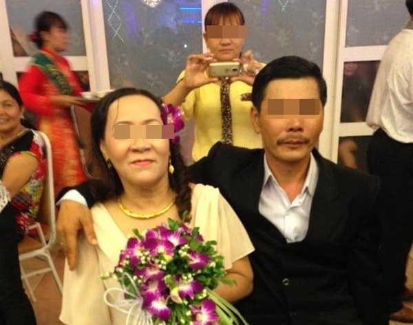 Hinh anh dam cuoi vo 63, chong 38 o Binh Dinh hinh anh