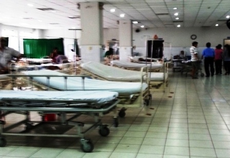 Bac si ke phut leo cua so tron 30 giang ho dai nao benh vien hinh anh