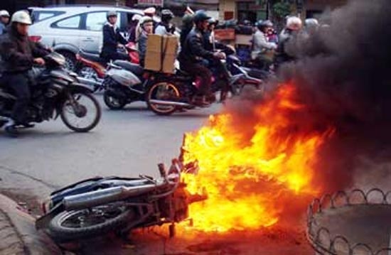 Ghen tuong, dot xe lan nguoi tinh dong tinh hinh anh