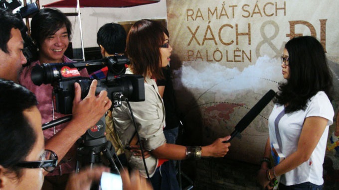 Cuc xuat ban de nghi NXB Van hoc tra loi ve sach Huyen Chip hinh anh