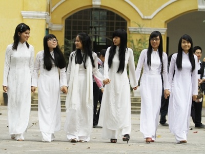 Nguoi Viet thap nhat khu vuc hinh anh