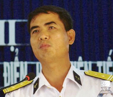 Chien si Truong Sa lang nguoi khi nghe tin Dai tuong qua doi hinh anh