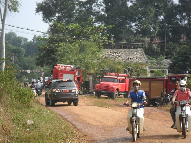 Clip VTV dua tin ve vu no kho phao hoa o Phu Tho hinh anh