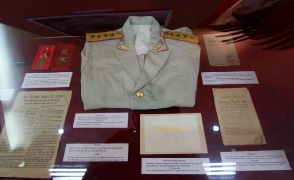 Cuoc doi, su nghiep Dai tuong Vo Nguyen Giap qua anh hinh anh