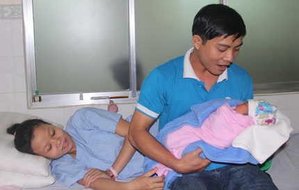 Sinh ra trong tam bao, nhieu be duoc dat ten Nari hinh anh