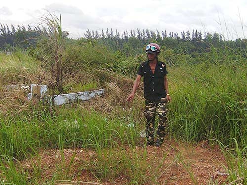 Gia tu nghe ‘goi rua xac tu tu' sau ngay tiem thuoc doc hinh anh