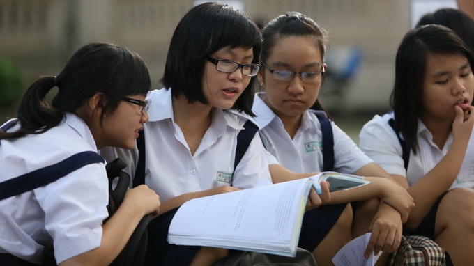 TP.HCM thi tuyen lop 10 tu nam hoc 2014 - 2015 hinh anh