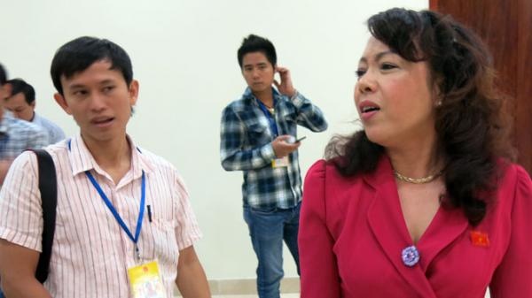 Thua Bo truong Tien... hinh anh