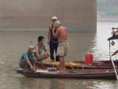 Thi the chi Huyen co the da troi ra bien hinh anh