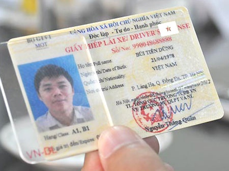 Doi giay phep lai xe moi the nao? hinh anh