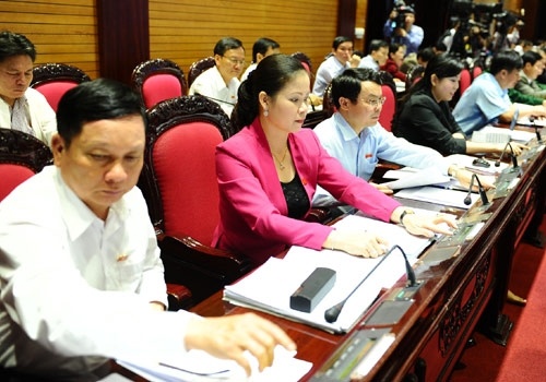 89% dong y mien nhiem ong Nguyen Thien Nhan hinh anh