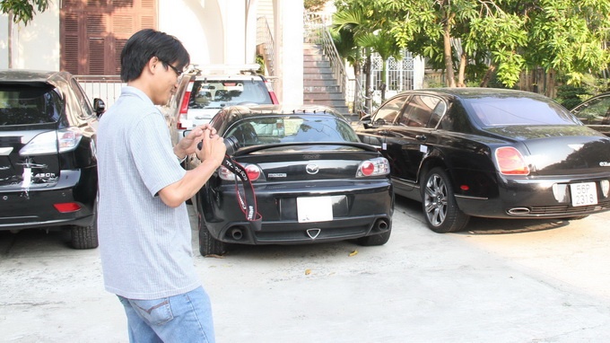 Truy tim chu cac sieu xe hinh anh