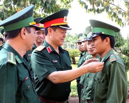 Bo Quoc phong khong dong y dong tien thay nhap ngu hinh anh