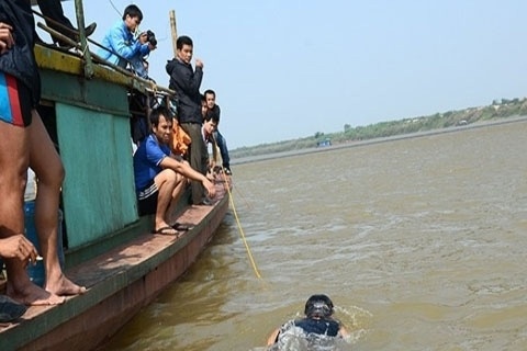 Hanh trinh tim thi the chi Huyen hinh anh