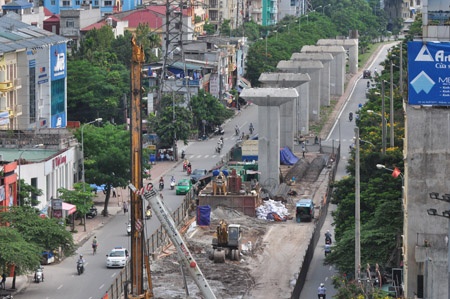 De xuat cam xe may tai do thi, nong voi se hong viec hinh anh