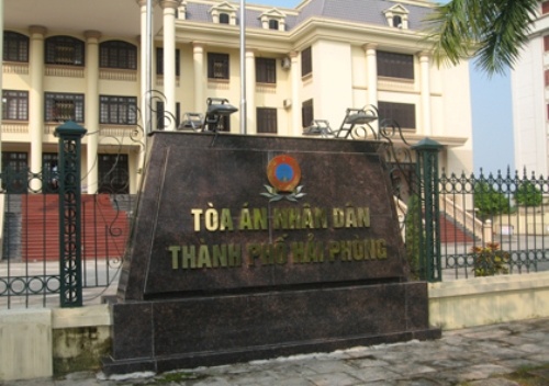 Chanh toa kinh te bi dieu tra nghi an nhan hoi lo hinh anh