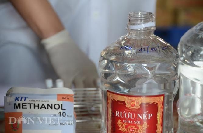 5 vu ngo doc ruou 29 Ha Noi gay chet nguoi lien tiep hinh anh