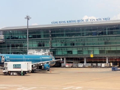 Chong ngap, doi san bay ngoai tam TP.HCM hinh anh