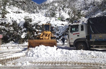 Lan dau pha bang thong deo O Quy Ho hinh anh