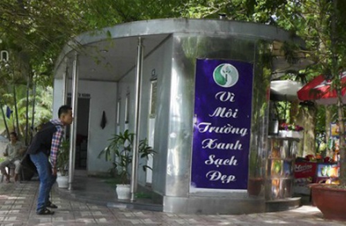 Ha Noi se khong co nha ve sinh ‘dat vang’ hinh anh