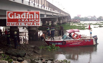 Cay cau co nhung co gai that tinh tim den o Sai Gon hinh anh