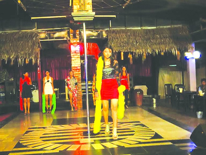 Mai dam o... trung tam SEA Games hinh anh