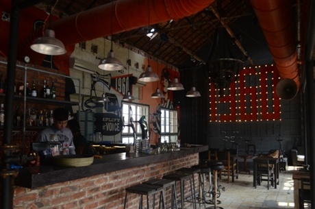 Den thap huong cho nan nhan ngay Zone 9 dong cua hinh anh