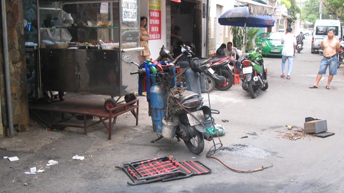 No tai hem Phuong ‘khoi lua’, ca day pho nao loan hinh anh