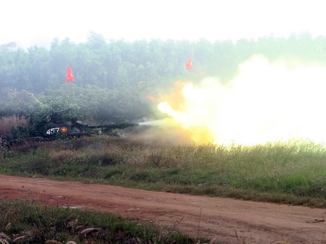 Xe tang, truc thang Binh doan Cuu Long dien tap ban dan that hinh anh