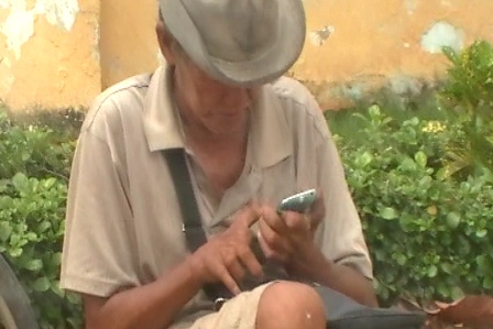 Dieu tra ong gia an xin xai iPhone o My Tho hinh anh