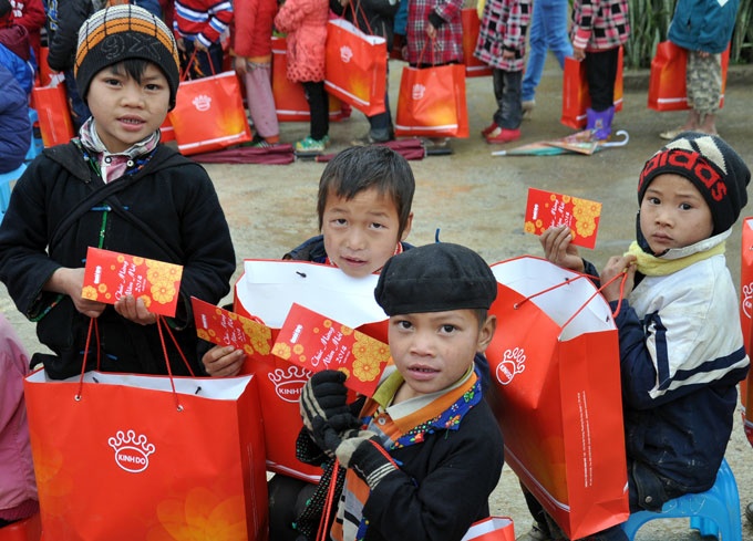 Tinh giau cung xin... gao cuu doi hinh anh