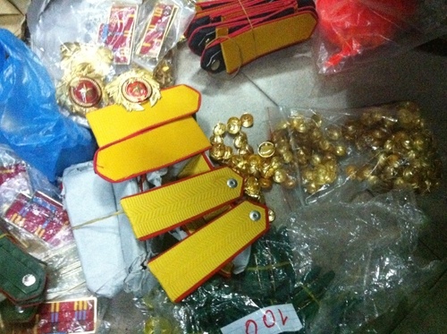 Gia danh si quan lua chay viec hinh anh