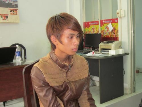 Ke sat hai ban tinh dong tinh dung dung khi bi hoi cung hinh anh