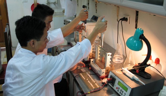 De xuat khong dua ADN vao du lieu can cuoc cong dan hinh anh