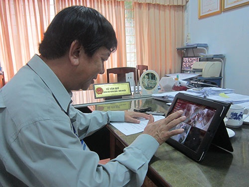 Gan camera giam sat can bo, cong chuc hinh anh