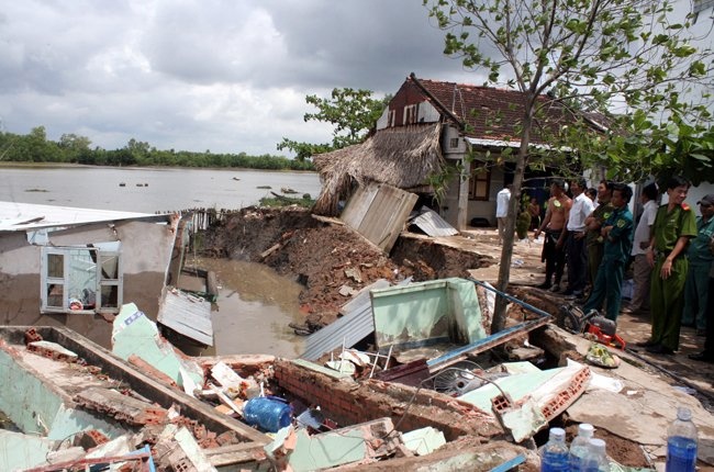 TP.HCM di doi gan 1.300 ho dan hinh anh