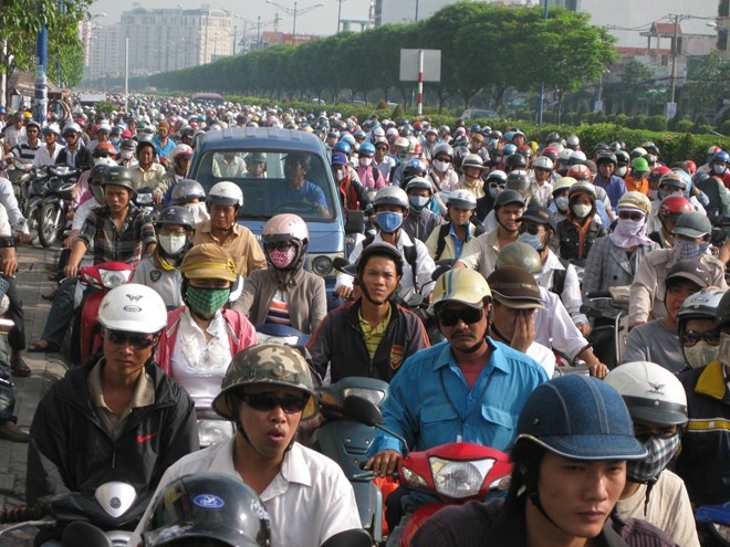 TP.HCM sap thu phi bao tri duong bo gan 6 trieu xe gan may hinh anh