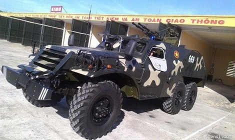 Viet Nam nang cap xe boc thep lam nhiem vu co dong hinh anh
