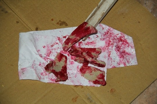 Tim ra nguyen nhan khien thit lon chin chuyen mau do hinh anh