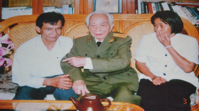 Nguoi am sat tong thong Diem hinh anh