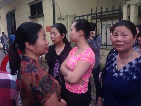 Nguoi nha buc xuc voi cao trang cua bao ve tham my vien hinh anh