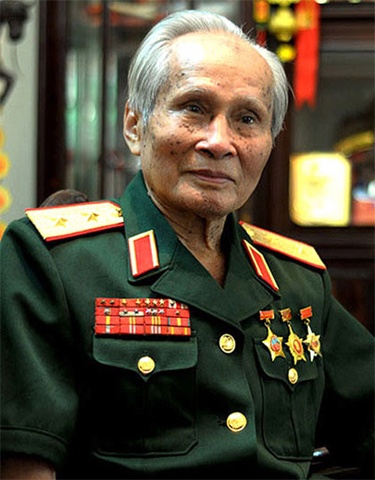 Trung tướng Nguyễn Quốc Thước.