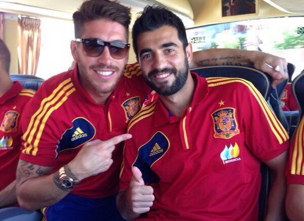 Tac gia ‘Thu gui Albiol’ ngo ngang vi phan ung du luan hinh anh