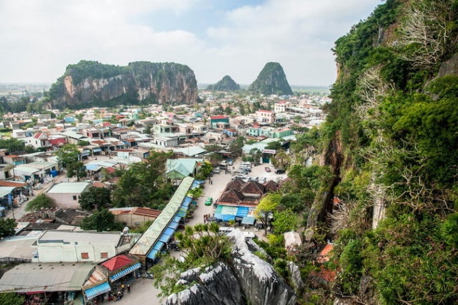 Da Nang vao top 52 diem den hap dan nhat nam 2015 hinh anh