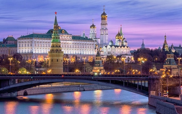 3. Moscow: Giá phòng trung bình là 128 Bảng Anh (khoảng 4,2 triệu đồng), giảm 18% so với cùng kỳ năm ngoái.